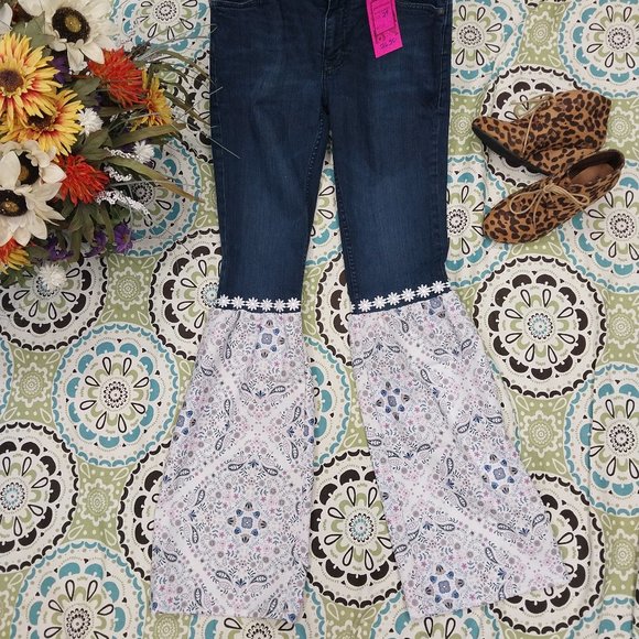 Calvin Klein Denim - 2530 Size 29" Calvin Kline Stretch Upcycled Bell-Bottom